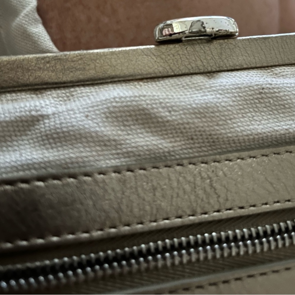 Michael kors bag. Soft metallic leather fringe and beads. With bag.authentic - Picture 12 of 12